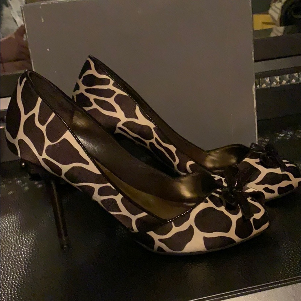 peak toe high heels